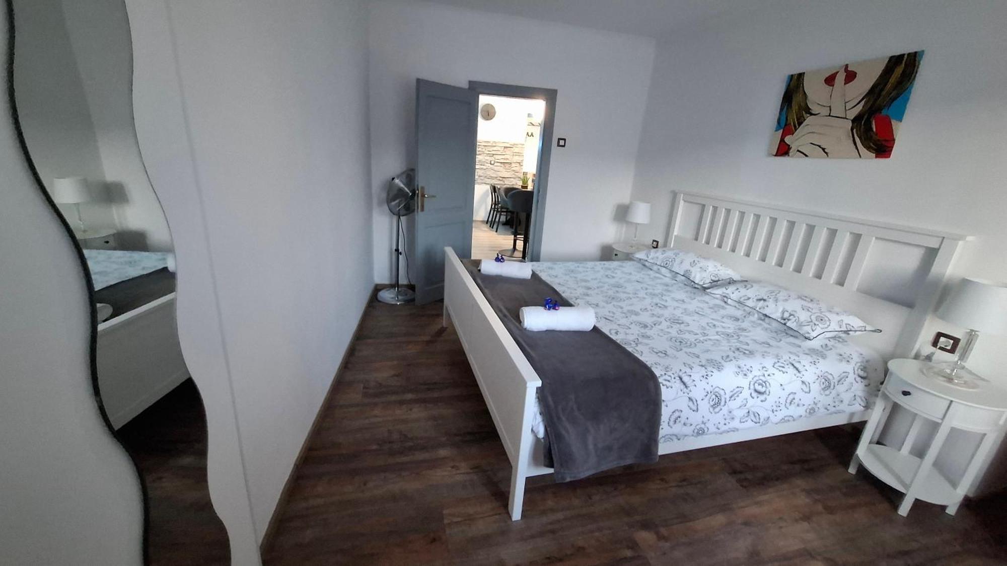 Apartman Darija Pazin Eksteriør bilde