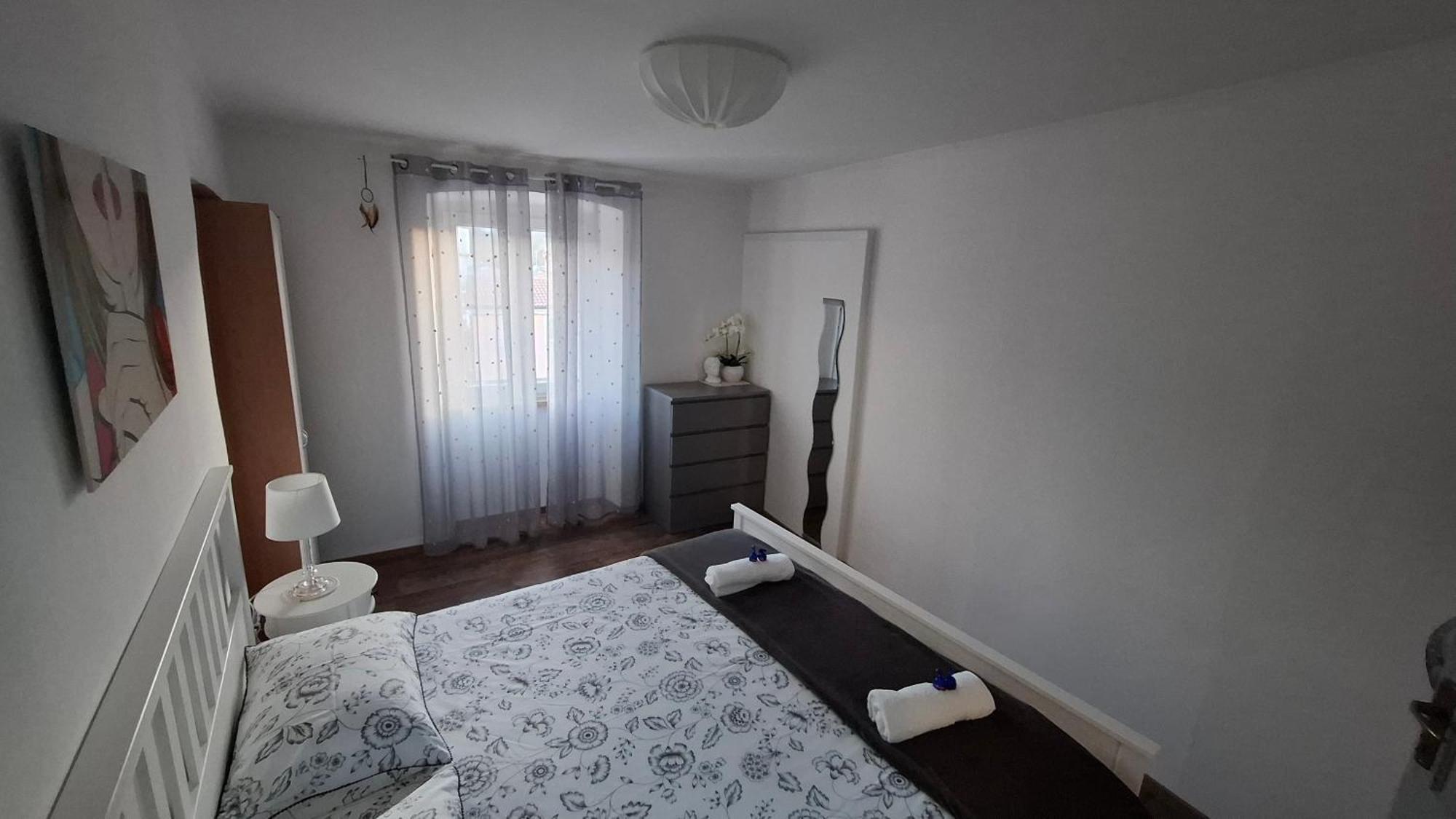 Apartman Darija Pazin Eksteriør bilde